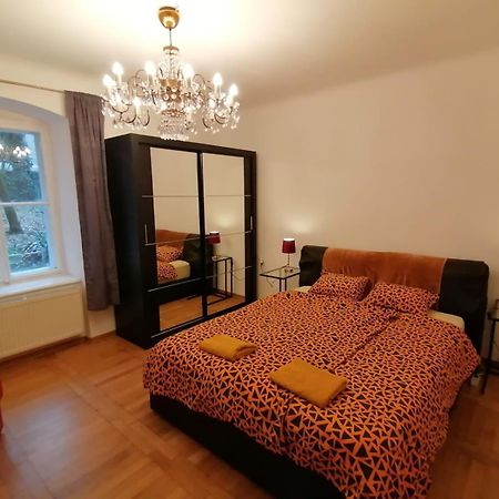 Zagreb Botanical Garden Budget Apartment Экстерьер фото