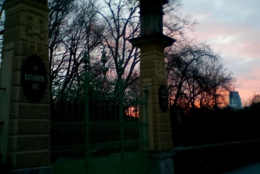 Zagreb Botanical Garden Budget Apartment Экстерьер фото