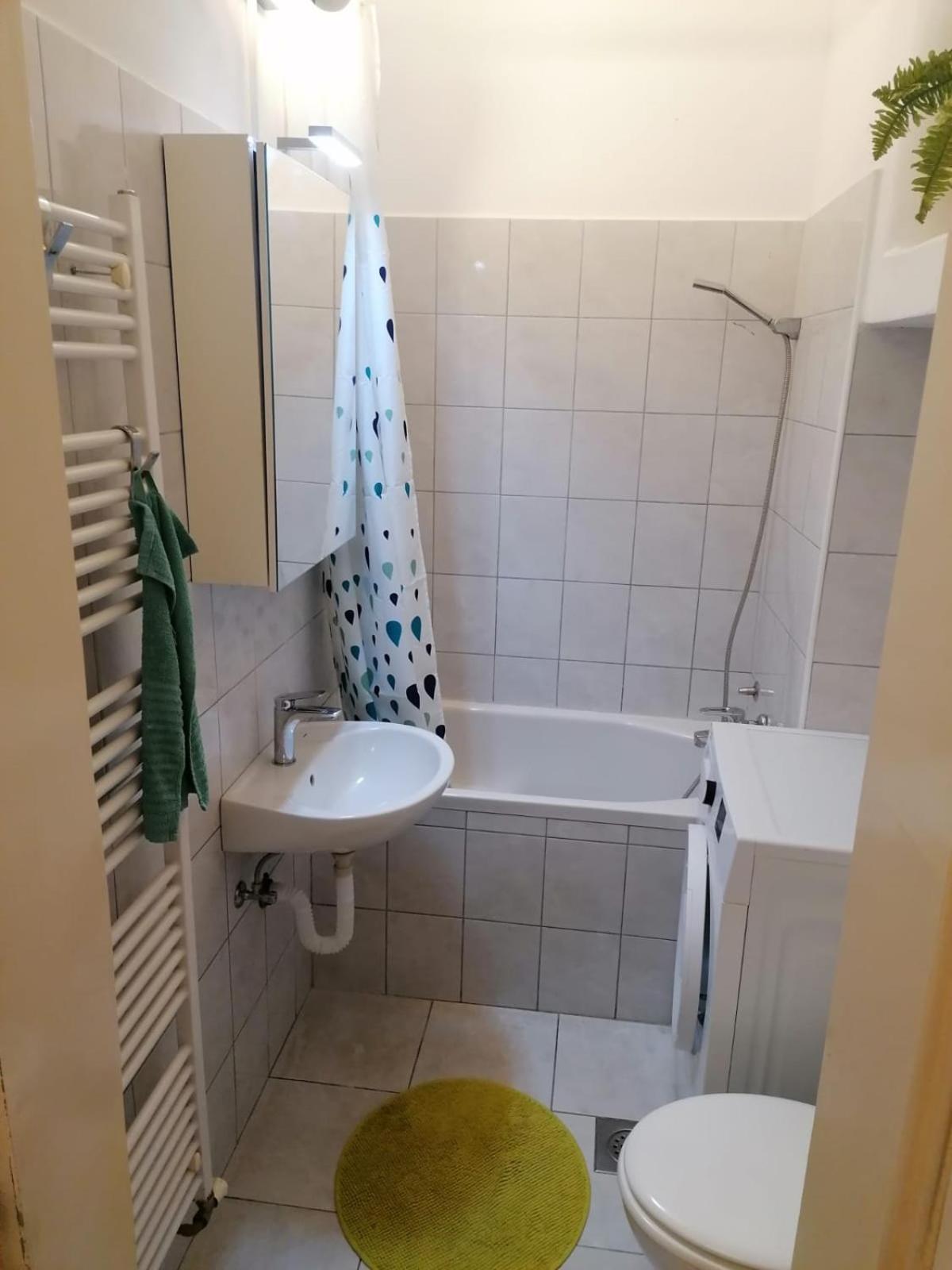 Zagreb Botanical Garden Budget Apartment Экстерьер фото